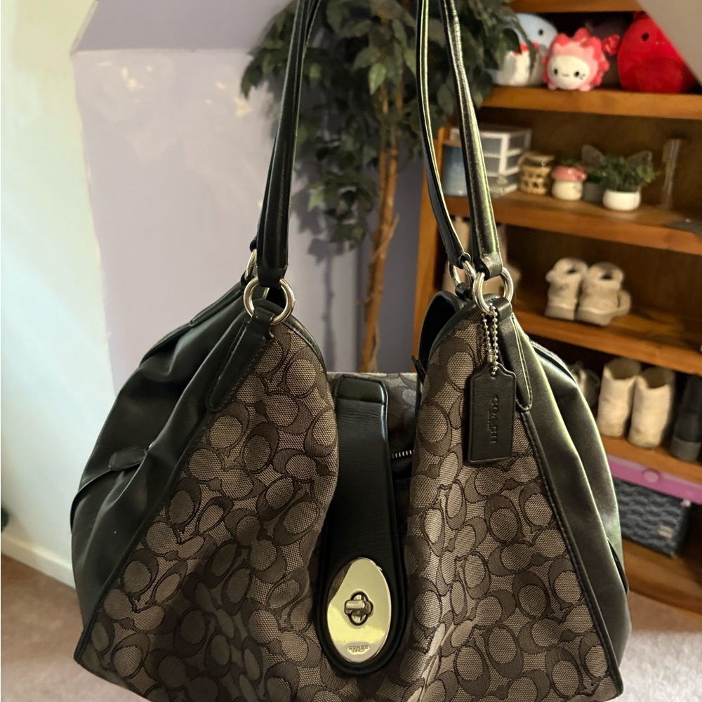 Coach Black and Grey Signature Shoulder Bag